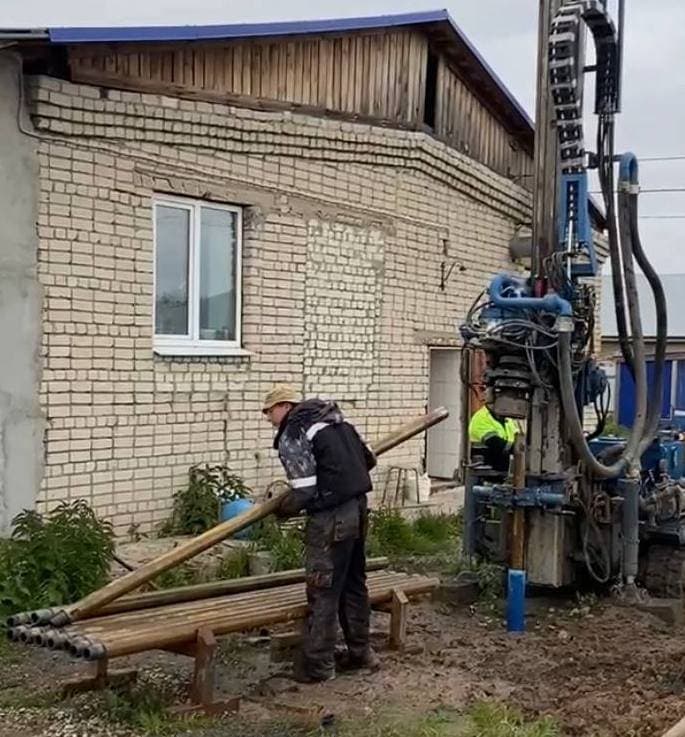 бурение скважин в Мяделе